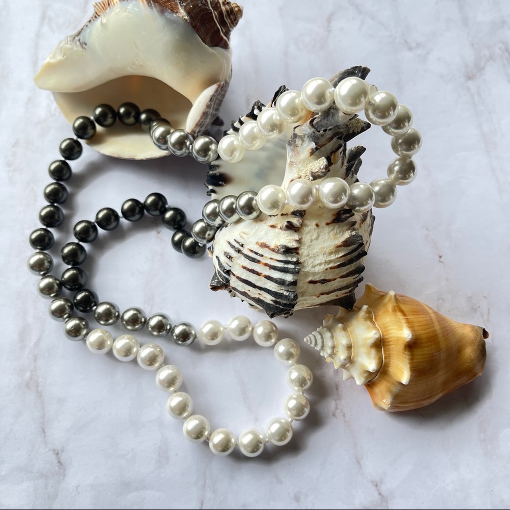 10mm Shell Pearl Necklace White Gray And‎ Black Gradient Color 29in